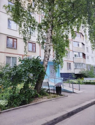 Selling 3-bedroom apartment, 1/12, Alekseyevka, Pobedy metro station. Certificate.