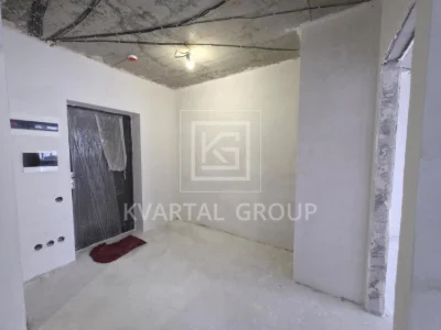Продается 1-комнатная квартира 41 м2 с косметическим ремонтом в ЖК Скай.