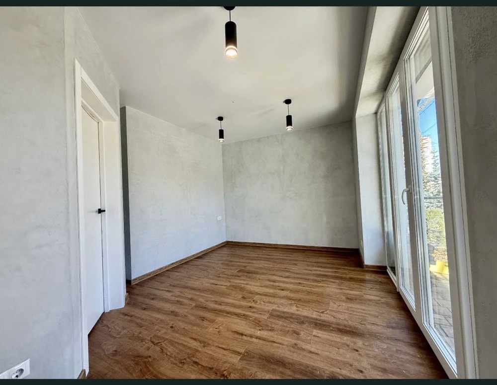 Продається 2-кімнатна квартира, "ЖК Light Residence", Ірпінь, 62,7 м²