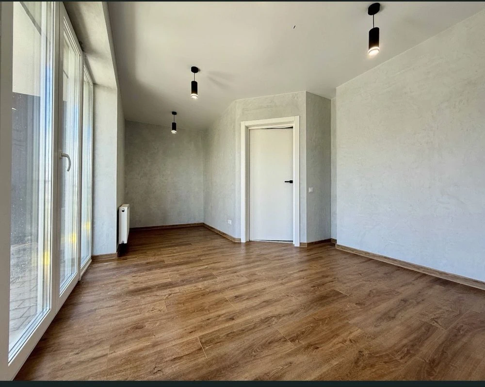 Продається 2-кімнатна квартира, "ЖК Light Residence", Ірпінь, 62,7 м²