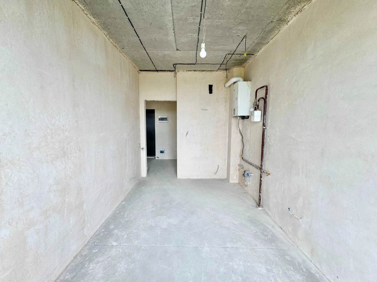 Apartment in Synerhiya 3+: Partial renovation, with a boiler!