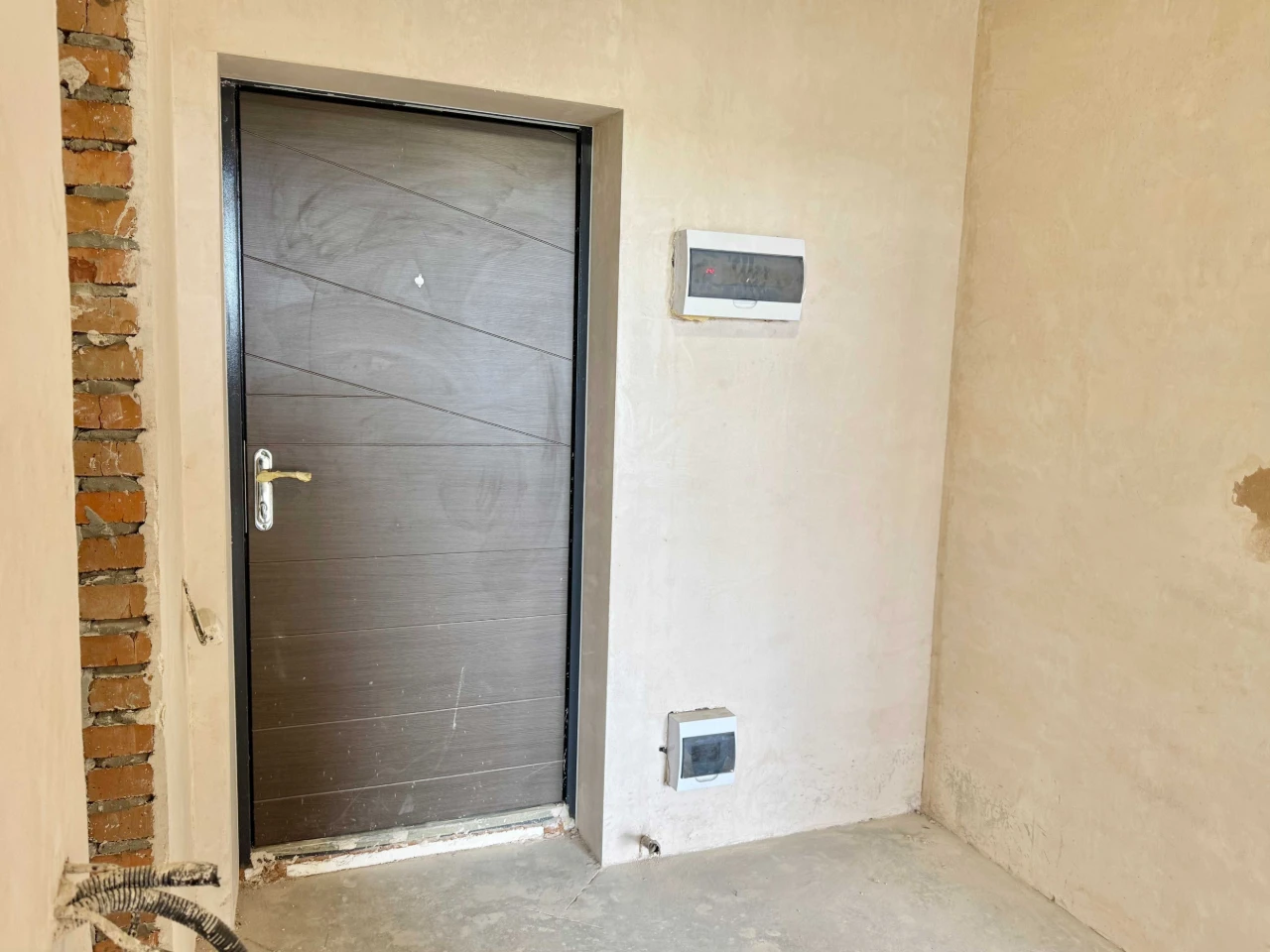 Apartment in Synerhiya 3+: Partial renovation, with a boiler!