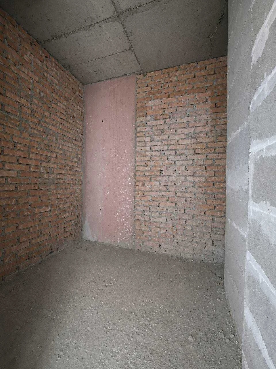 NO COMMISSION! Large 2-bedroom apartment 64 sq m in residential complex "Svyayvo 2"