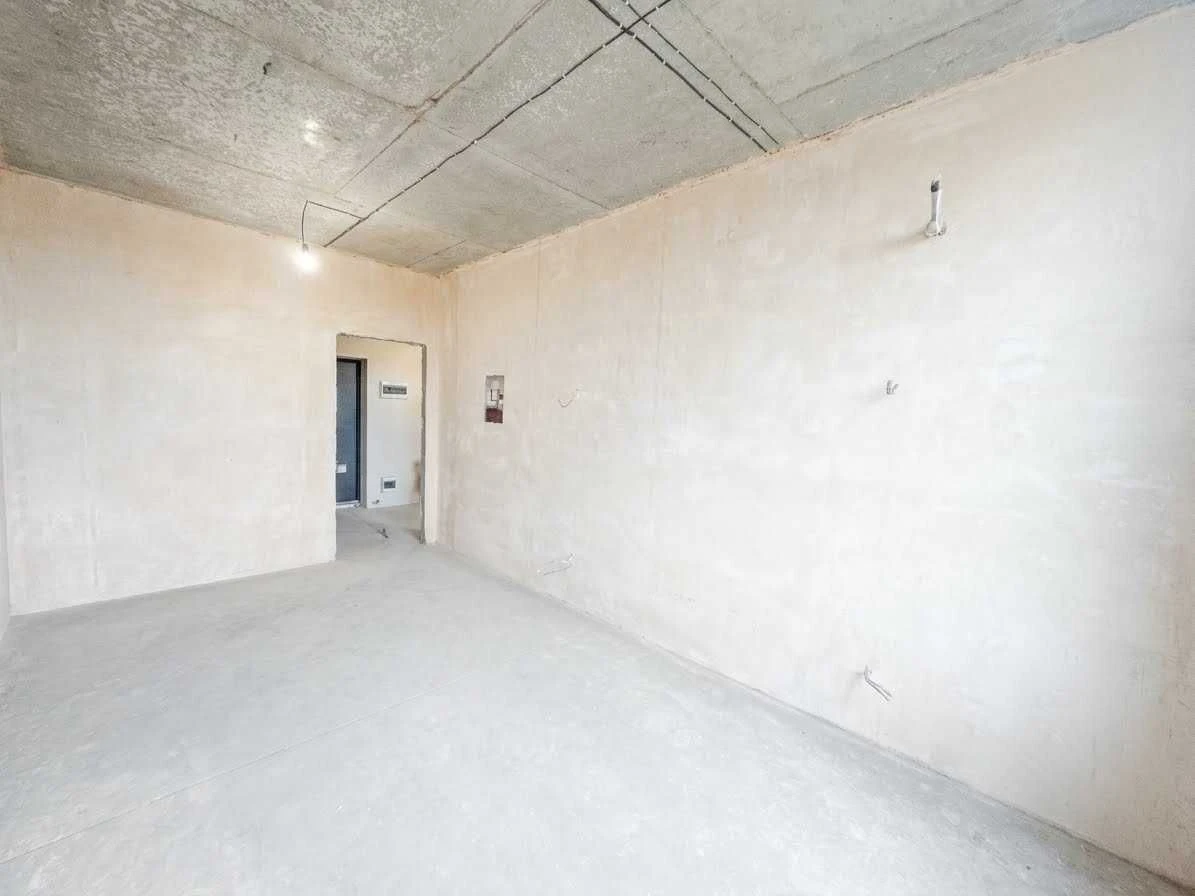 One-bedroom apartment for sale with partial renovation in ЖК Синергія 3+