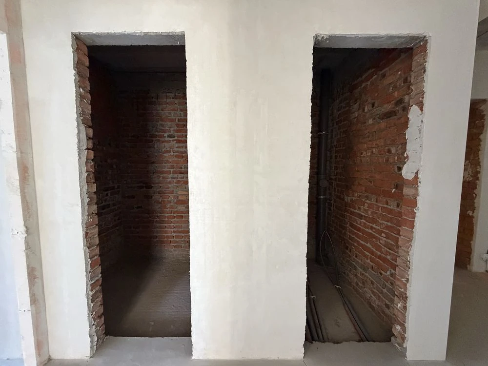 Two-bedroom apartment in Central Premium residential complex with private terrace
