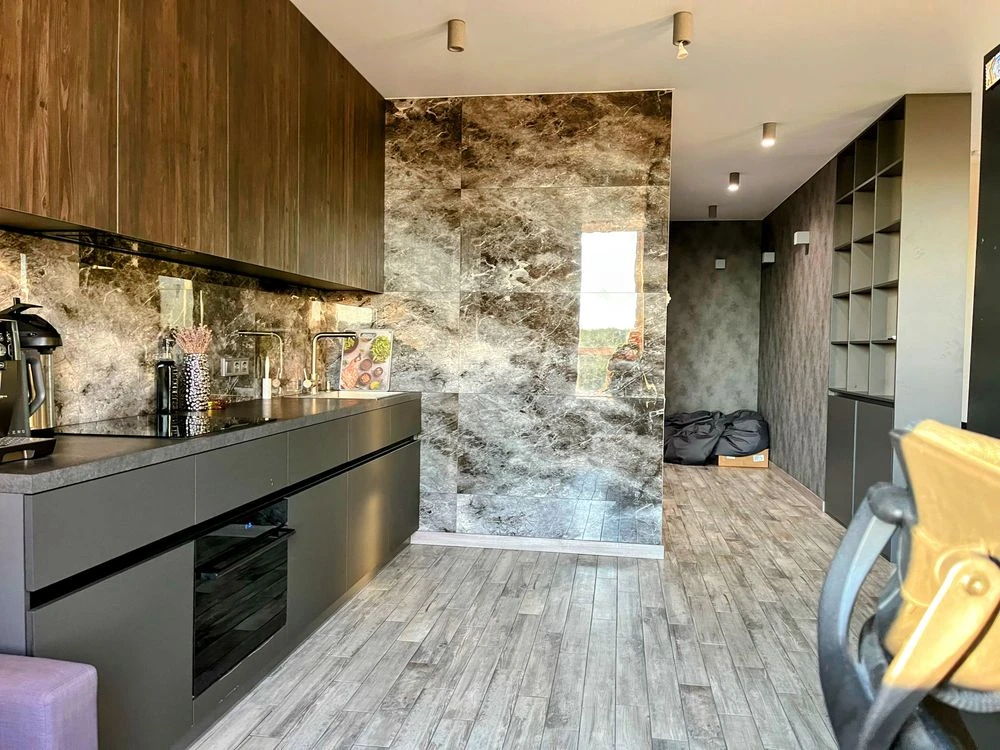 Large studio apartment near the Central Park in Irpin! 45,