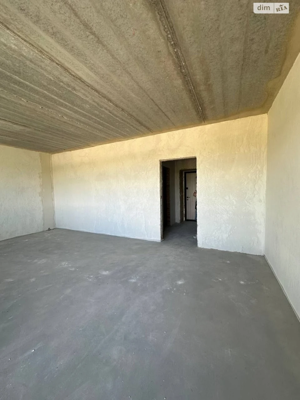 Apartment for Sale, Romaniwka