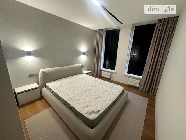 Sale of 1-room apartment 64.1 sq. m. on Beresteyskyi Avenue 65B •
