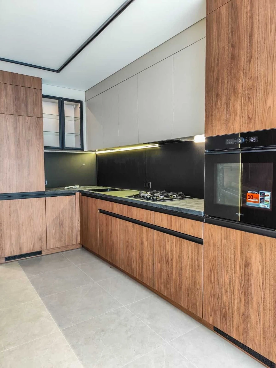 Apartment with custom renovation and furniture. Irpin, 43 m2