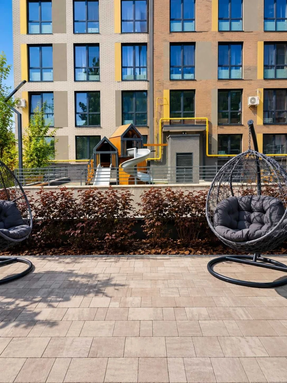 Apartment with custom renovation and furniture. Irpin, 43 m2