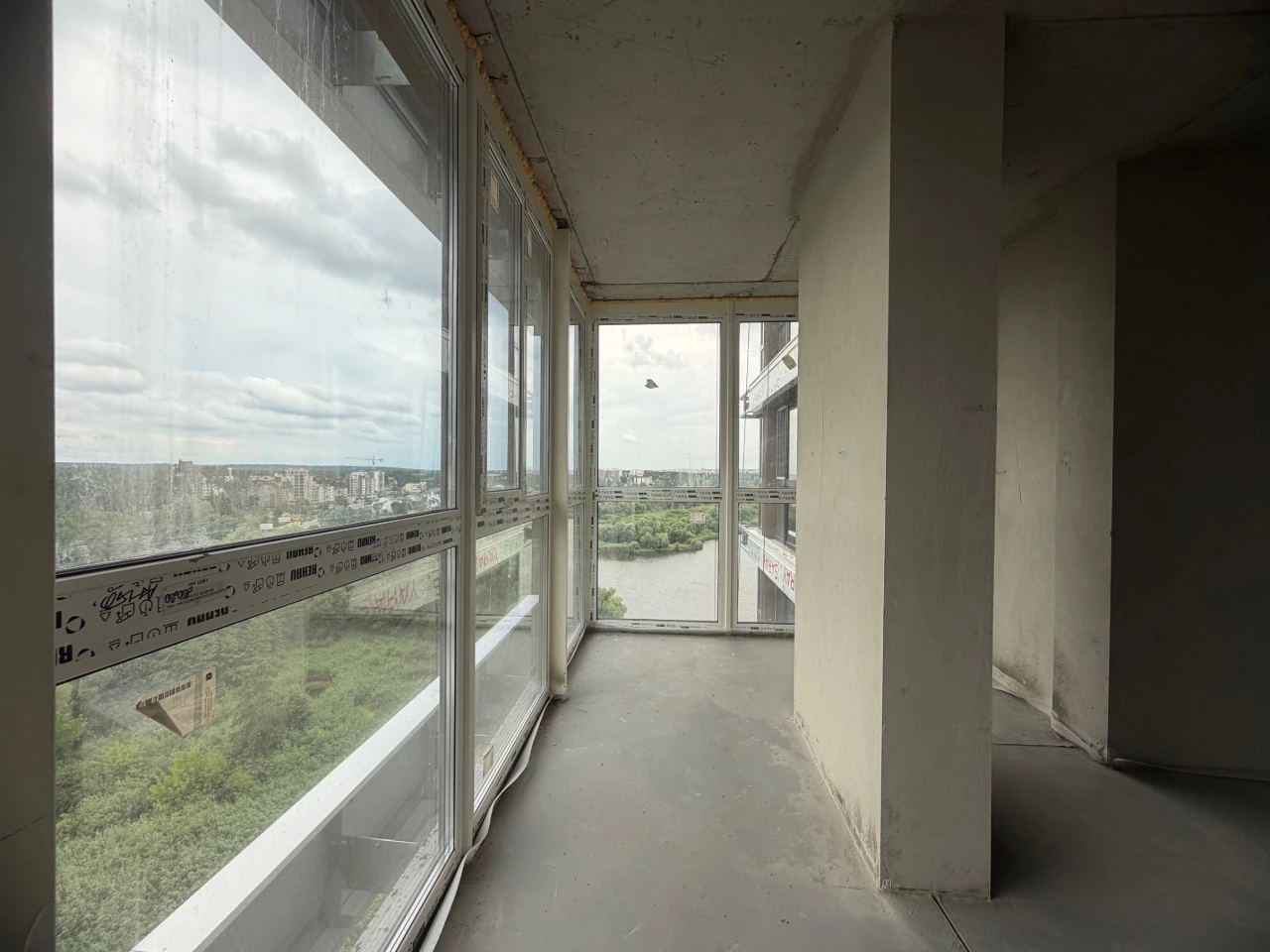 Apartment 54 sq m in complex on the lake shore, "RIVER PORT" residential complex