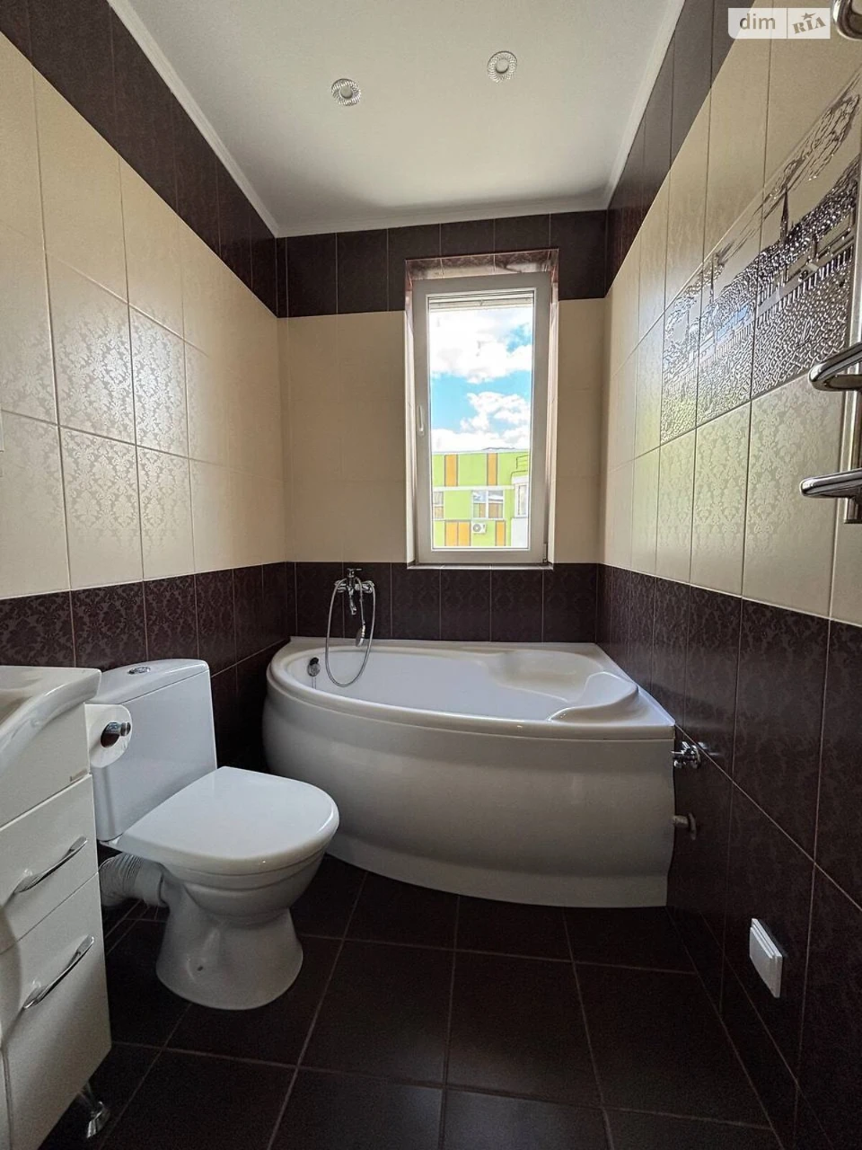 Flat for Sale