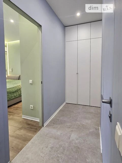 Продаж 2к квартири 40.8 кв. м на вул. Салютна 2 • ID 3461132