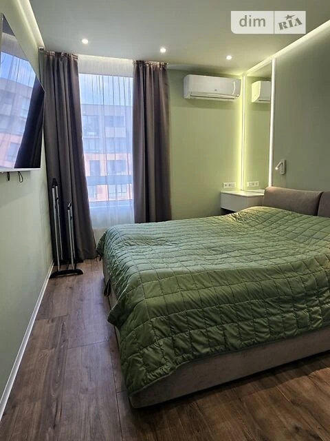 Продаж 2к квартири 40.8 кв. м на вул. Салютна 2 • ID 3461132