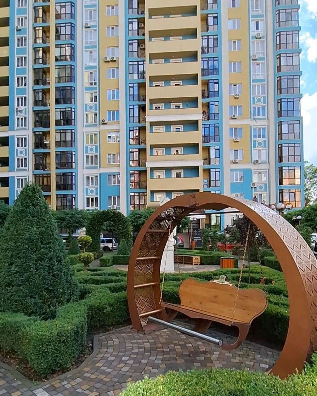 Продається затишна та охайна 1-кімнатна квартира в центрі міста!