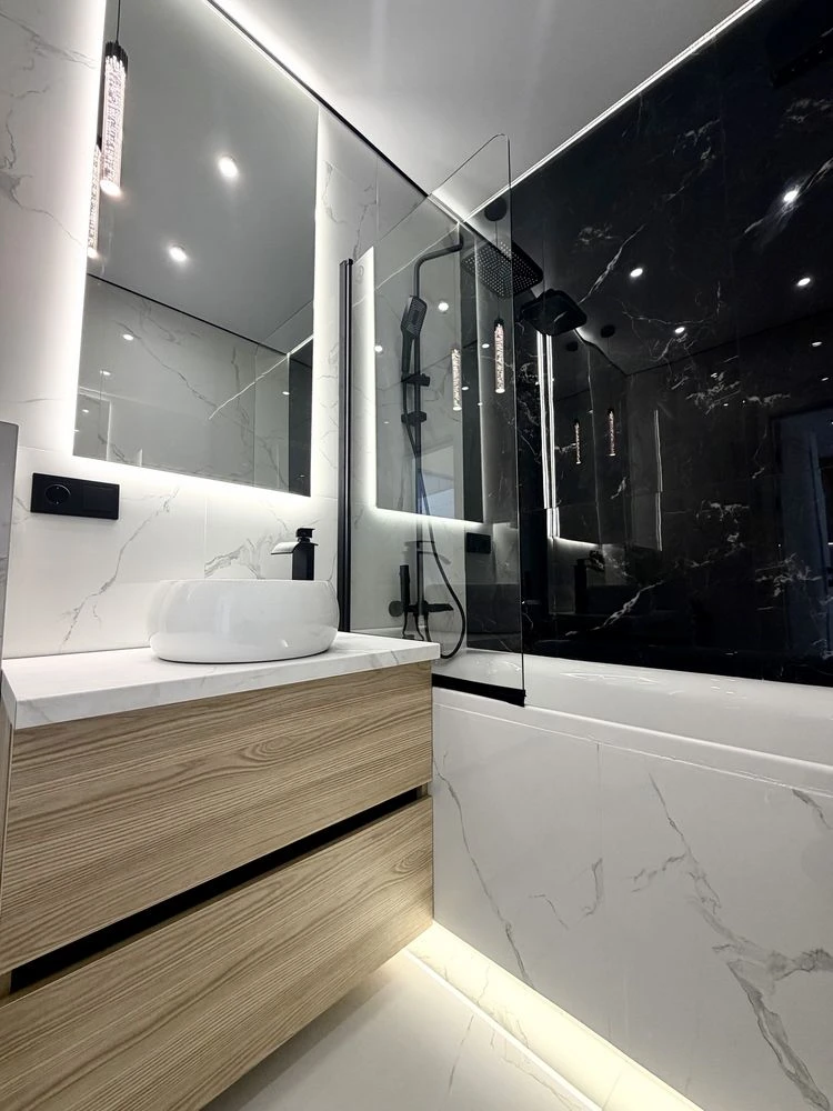 New Euro 2-room apartment - 77,000$ with renovation