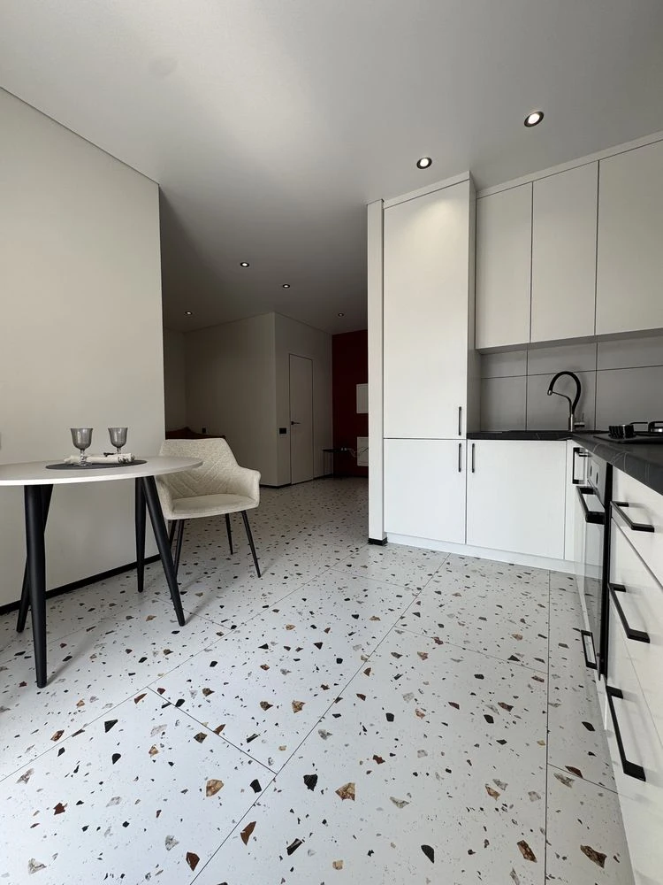 ЖК Синергія Сіті, 40 м², якісний ремонт, все залишається, інд