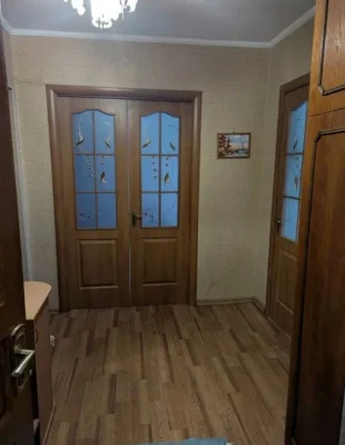 Hg8 Selling a 3-room apartment in the Kholodnogorsk district