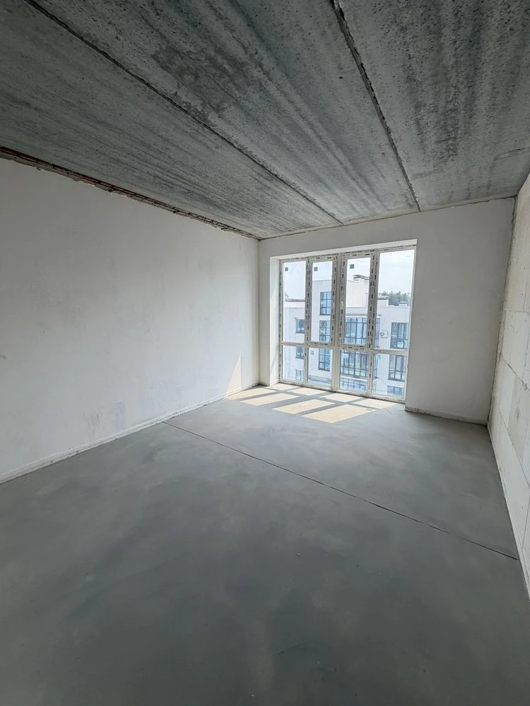 Sale of a 3-room apartment in a completed building 85 sq.m. Irpin!