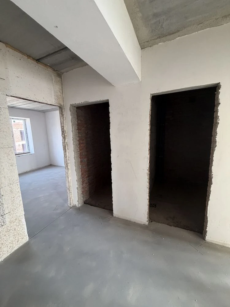Sale of a 3-room apartment in a completed building 85 sq.m. Irpin!