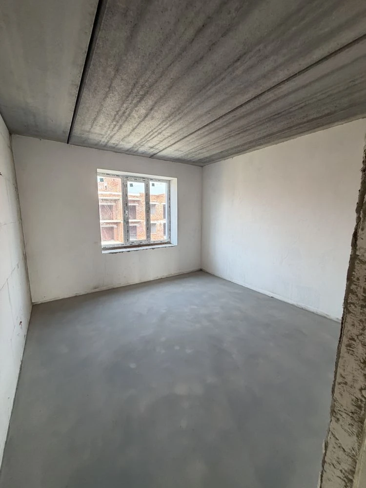 Sale of a 3-room apartment in a completed building 85 sq.m. Irpin!