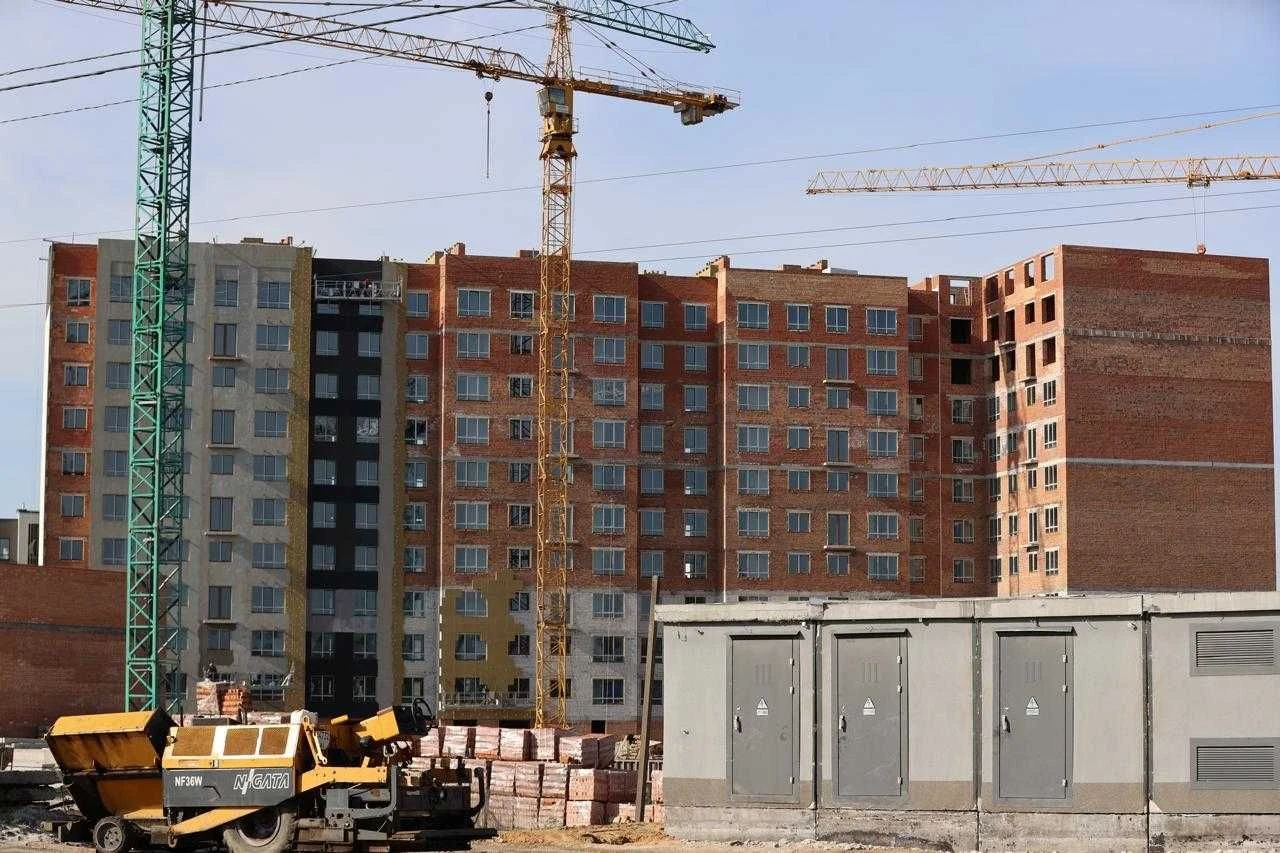 Видова 1-кімнатна квартира в ЖК Молодість під Єоселю, Сертифікат