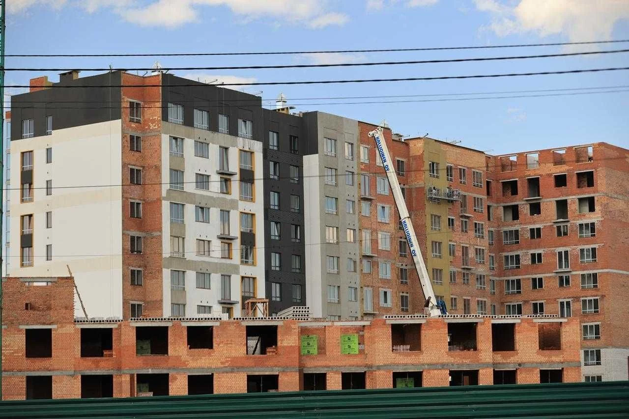 Видова 1-кімнатна квартира в ЖК Молодість під Єоселю, Сертифікат