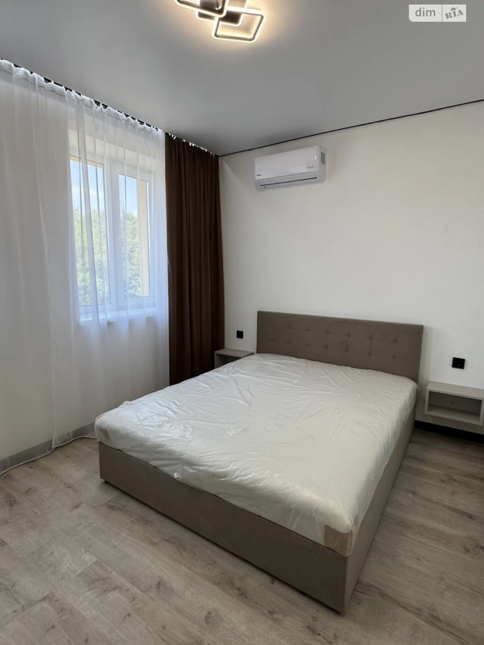 Продаж Квартира Романівка