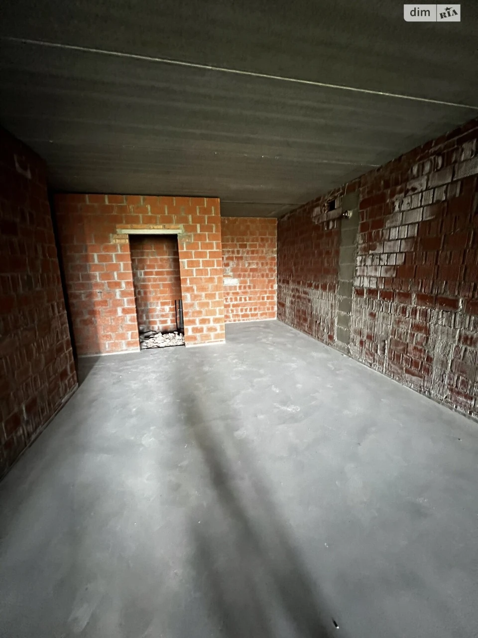Apartment for Sale in Romanivka