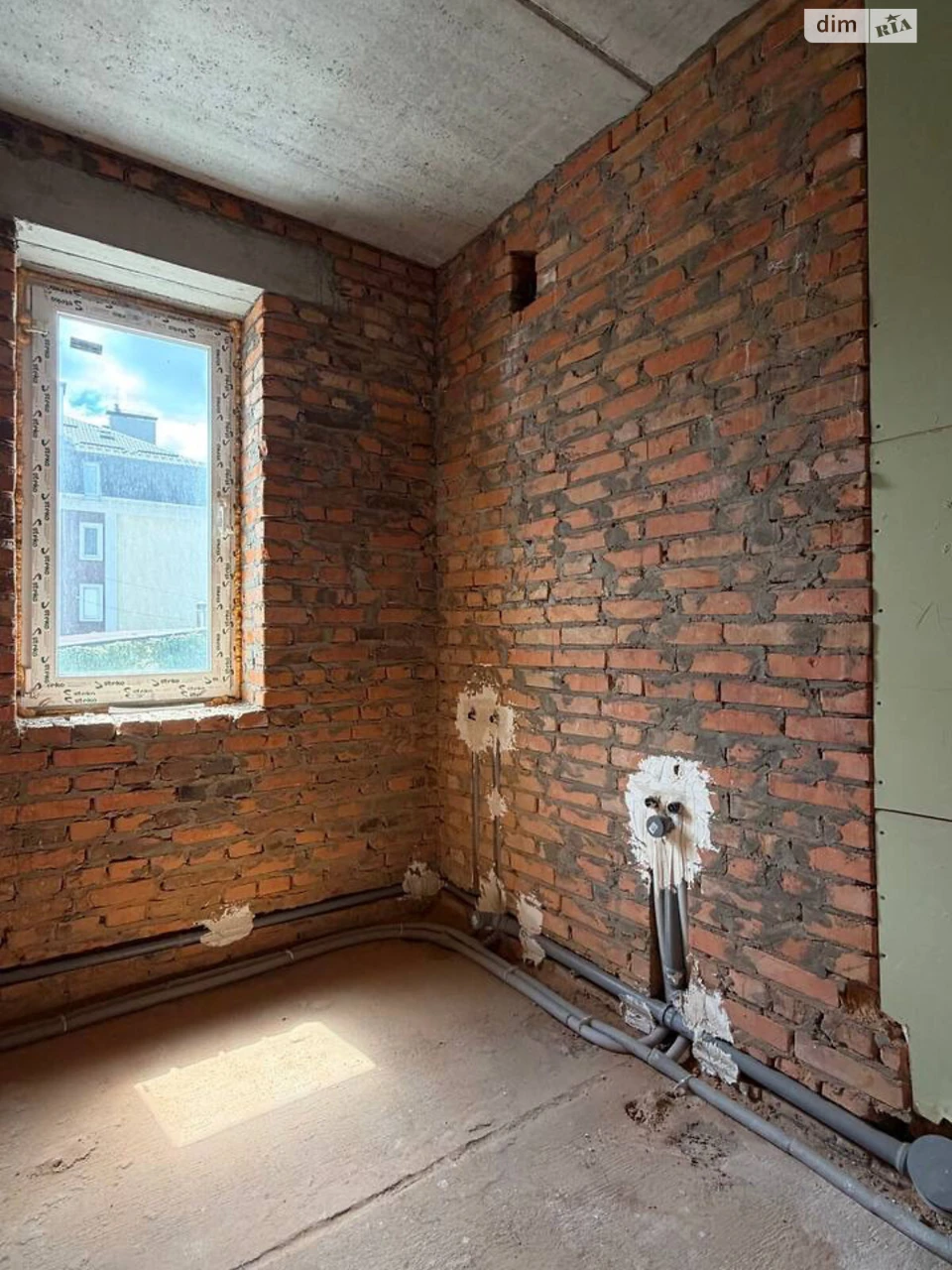 Продаж Квартира Романівка