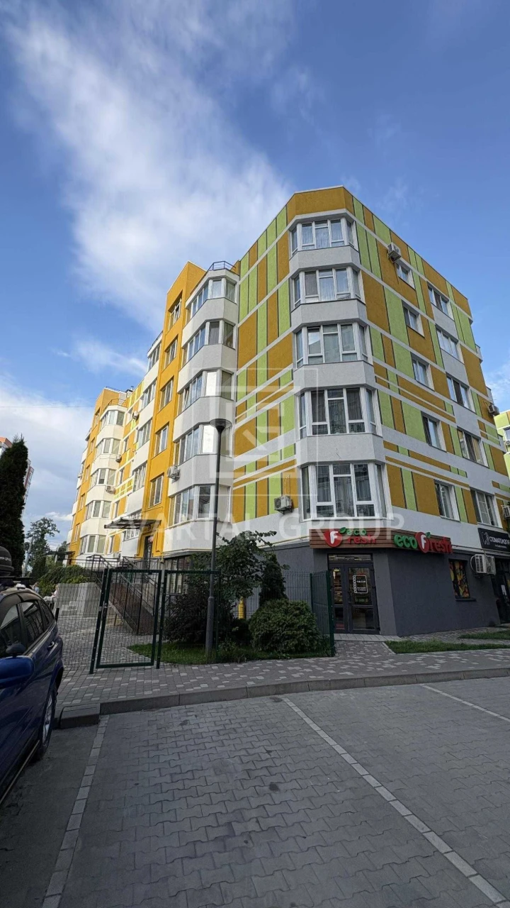 For Sale: 1-Bedroom Apartment 38m2 with Renovation! eOsel, VPO, Certificate, Valid