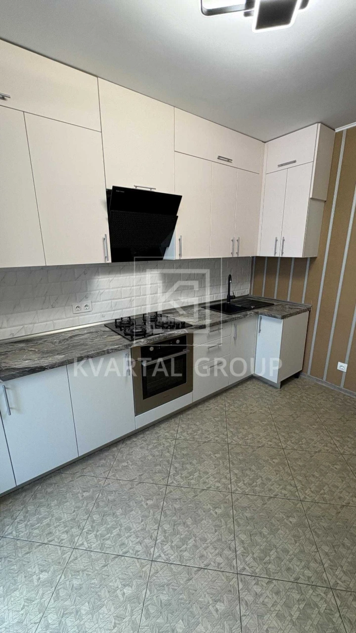 For Sale: 1-Bedroom Apartment 38m2 with Renovation! eOsel, VPO, Certificate, Valid