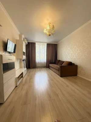 Продаж однокімнатної квартири. 36 м2. Київ. вул. Саксаганського