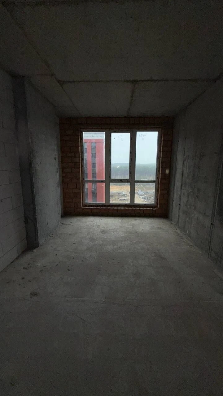 Apartment in Irpin City. Two-room apartment, unfurnished.