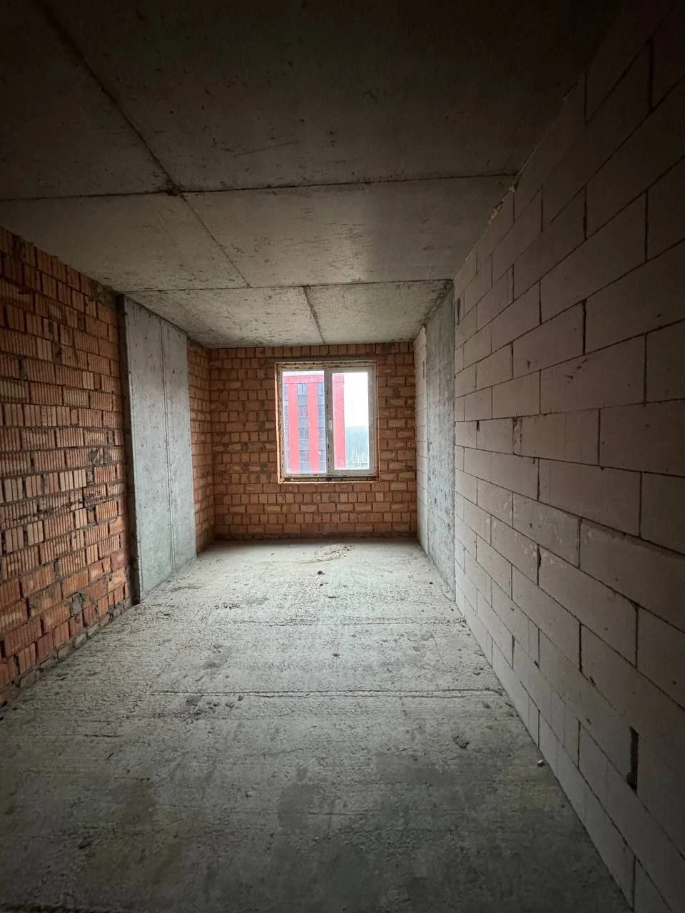 Apartment in Irpin City. Two-room apartment, unfurnished.