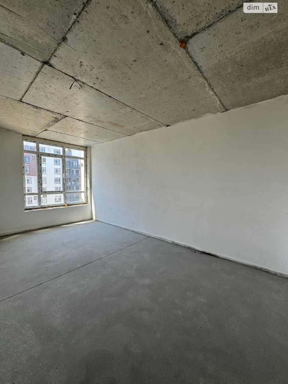 Apartment for Sale in Romanivka