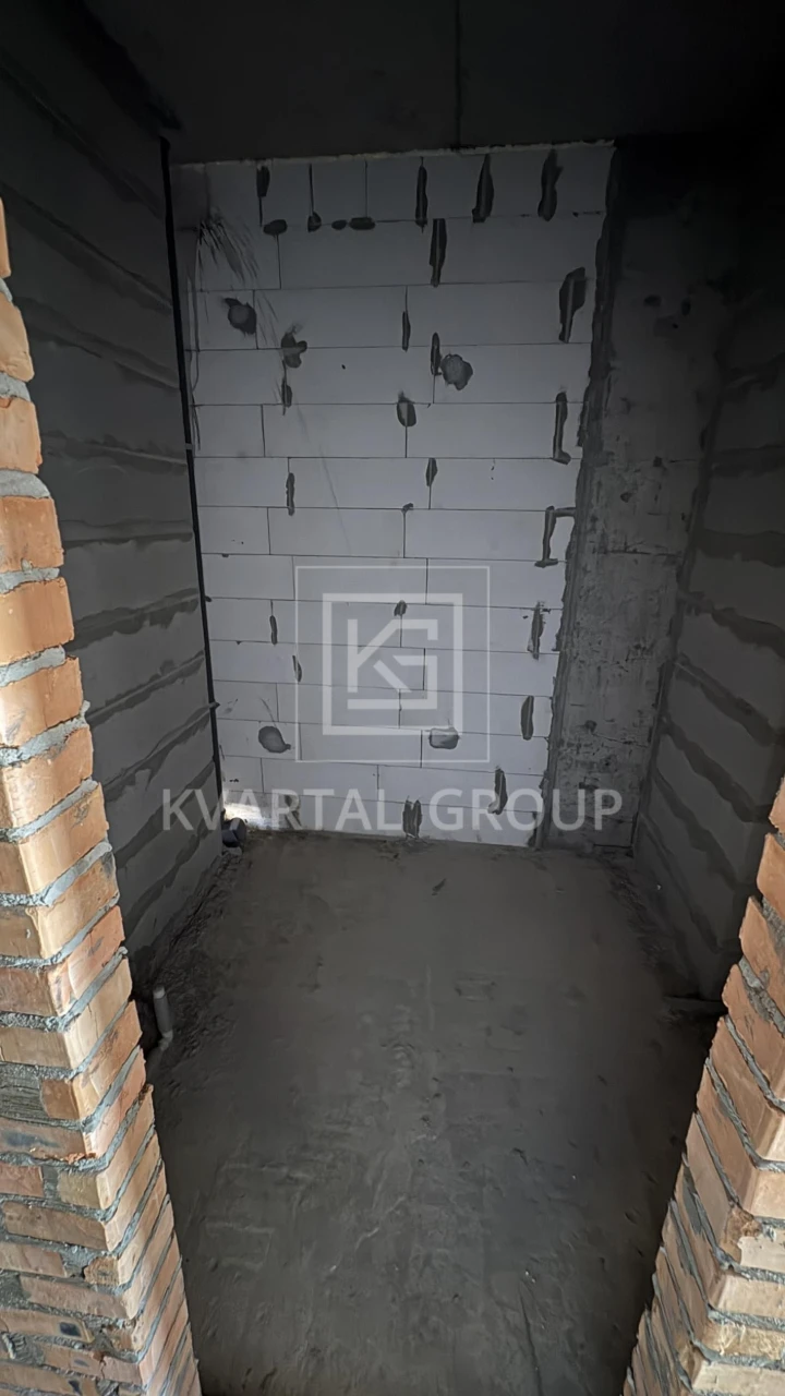 Two-bedroom apartment for renovation in Synerhiya City residential complex, euro three