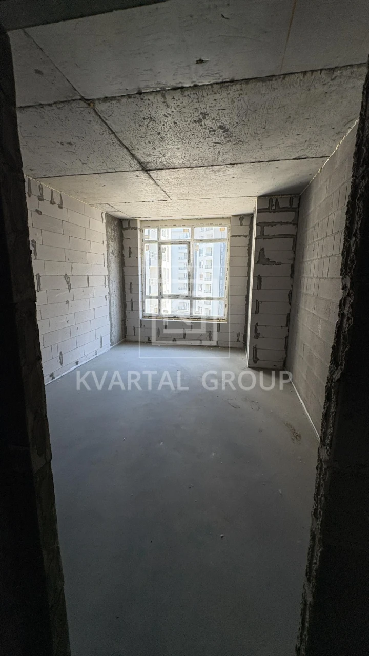 Two-bedroom apartment for renovation in Synerhiya City residential complex, euro three