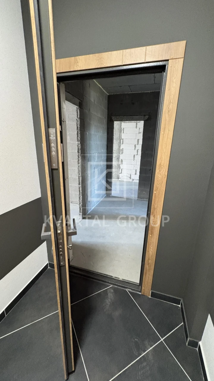Two-bedroom apartment for renovation in Synerhiya City residential complex, euro three