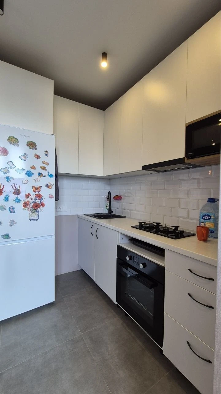 Ирпень — 1-комнатная квартира 37 м² с ремонтом, газом и теплом
