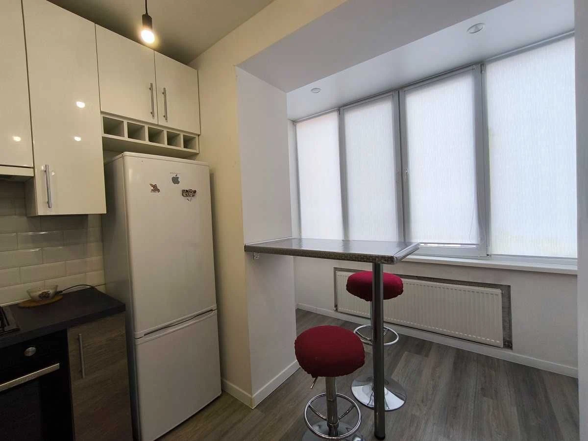 Sale of a stylish 1-bedroom apartment with a modern renovation in residential complex "Synergy 2"