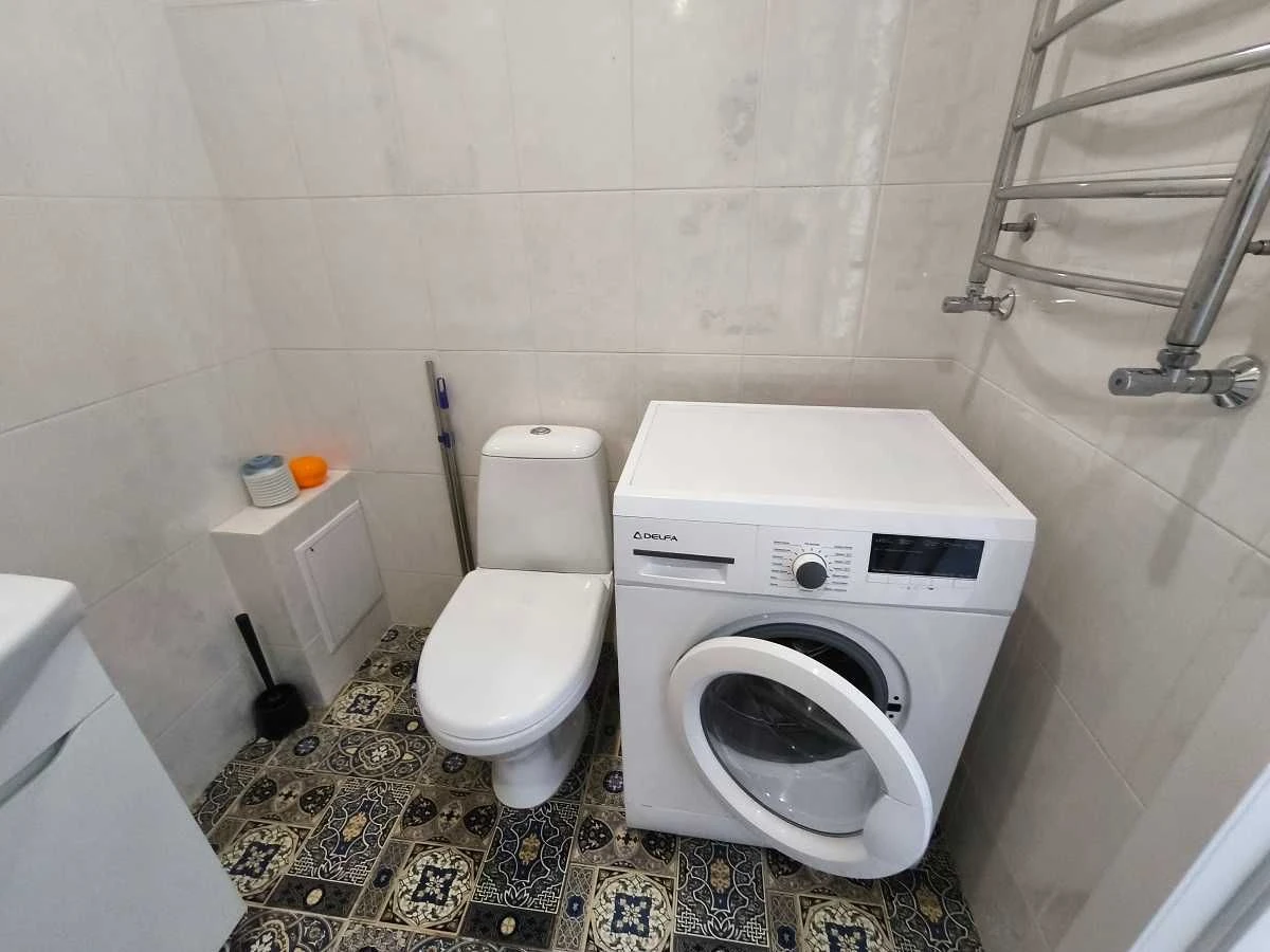 Sale of a stylish 1-bedroom apartment with a modern renovation in residential complex "Synergy 2"