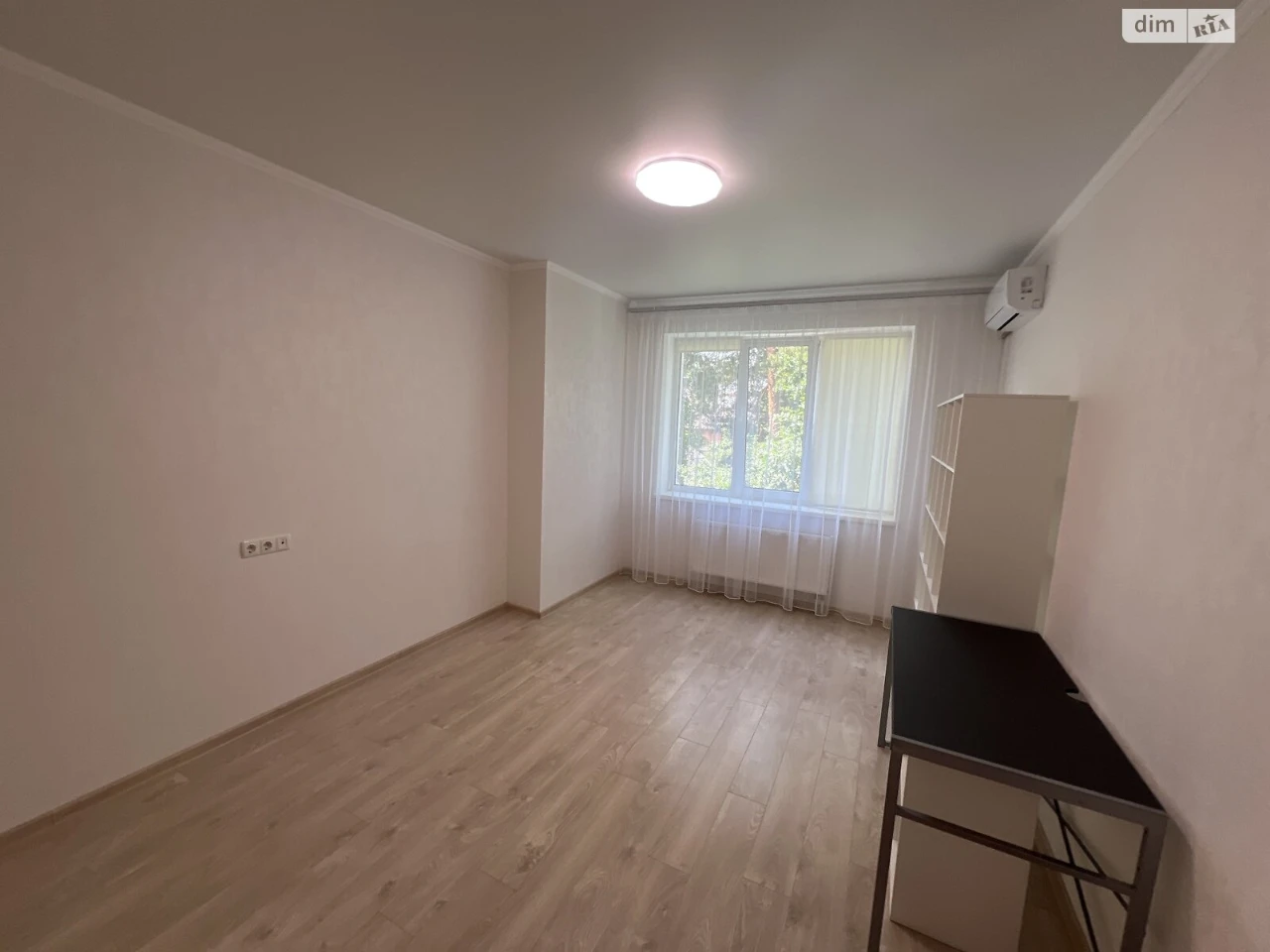Apartment for Sale in Romanivka
