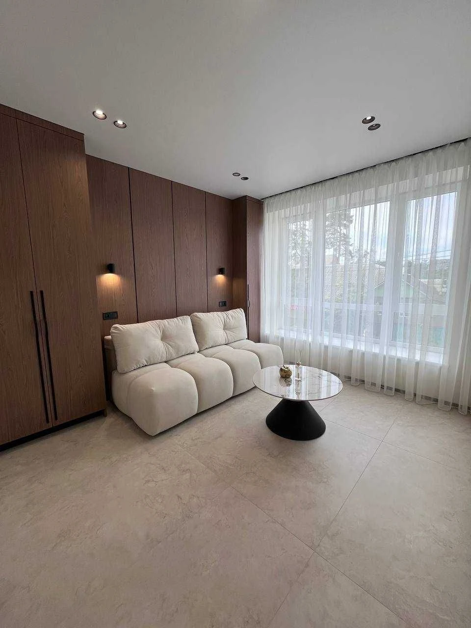 Spacious 3-bedroom apartment that you will fall in love with at first sight