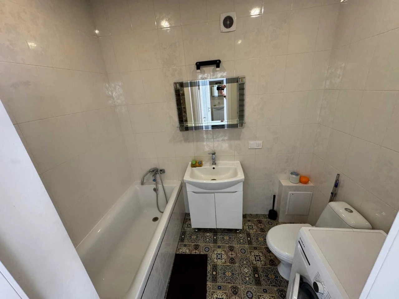 For Sale: 1-bedroom apartment in a good condition