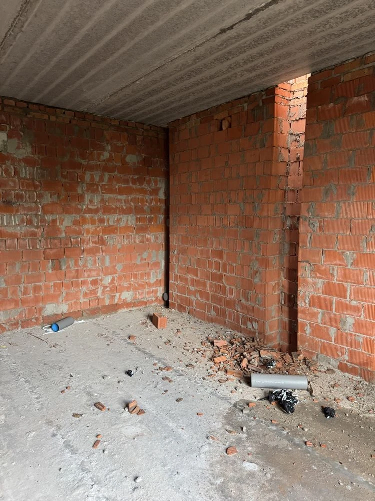 2-room apartment, double exposure to park and forest! Advantageous