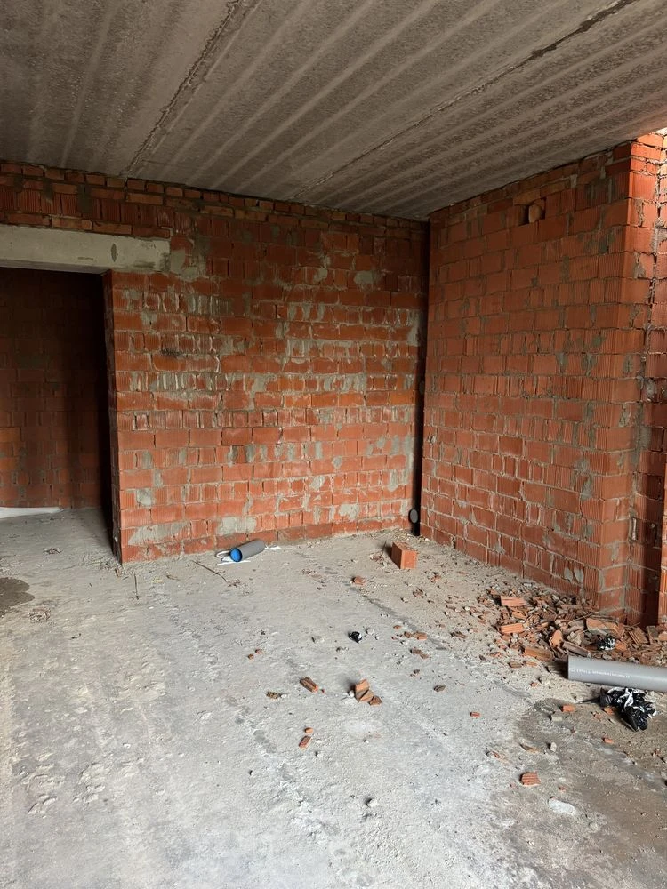 2-room apartment, double exposure to park and forest! Advantageous