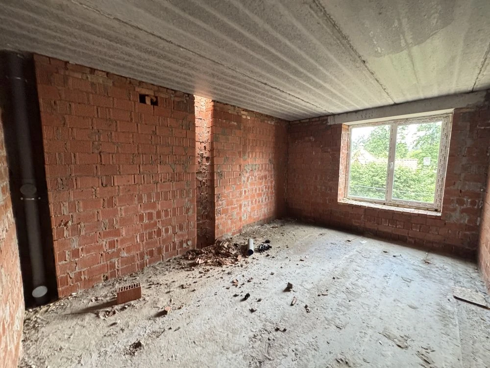2-room apartment, double exposure to park and forest! Advantageous