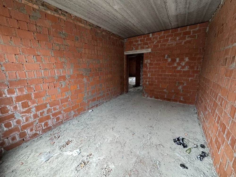 2-room apartment, double exposure to park and forest! Advantageous