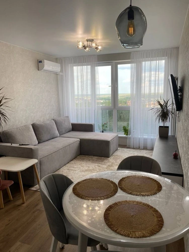 No commission! State programs - Yes. Spacious 1-bedroom apartment